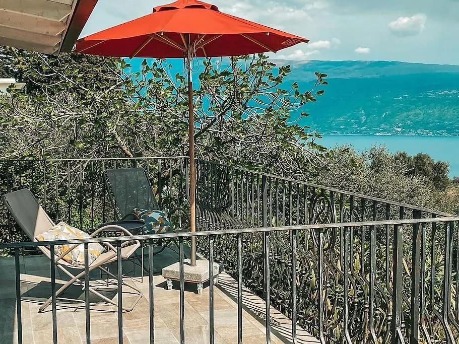 Casa Agave, Ferienhaus Am Gardasee Mit Pool & View Toscolano Maderno 0*,  Itália